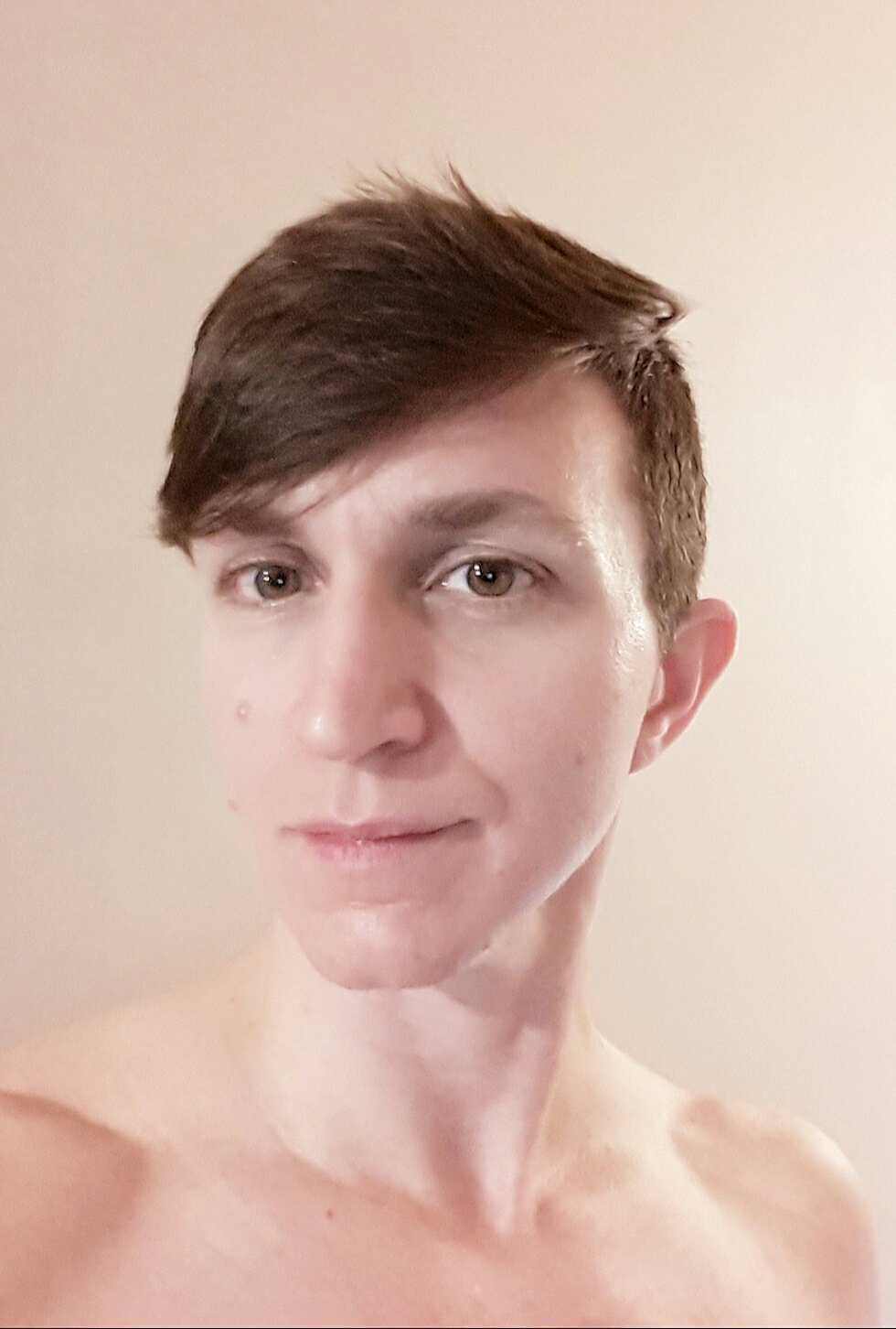 Headshot of me, face turned slightly to the left, eyes straight on.